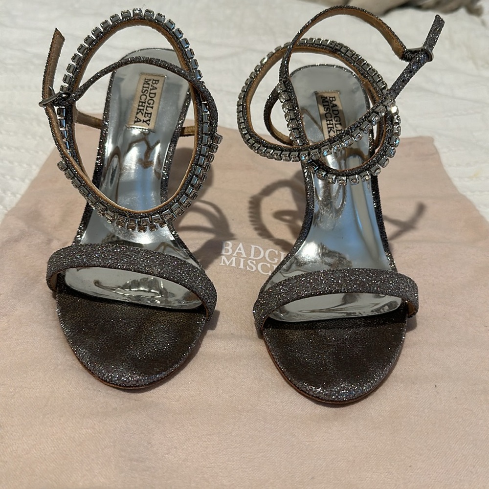 Badgley Mischka Heels - Picture 2 of 6